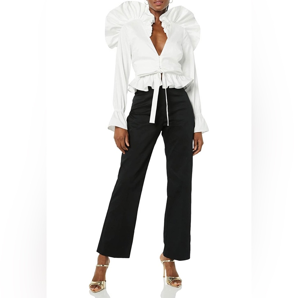 Making the Cut season ruffle long sleeve blouse